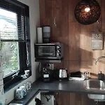 De Zes Wielen فندق مبيت وإفطار 3*
