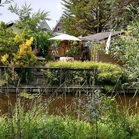 Bed & Breakfast De Zes Wielen